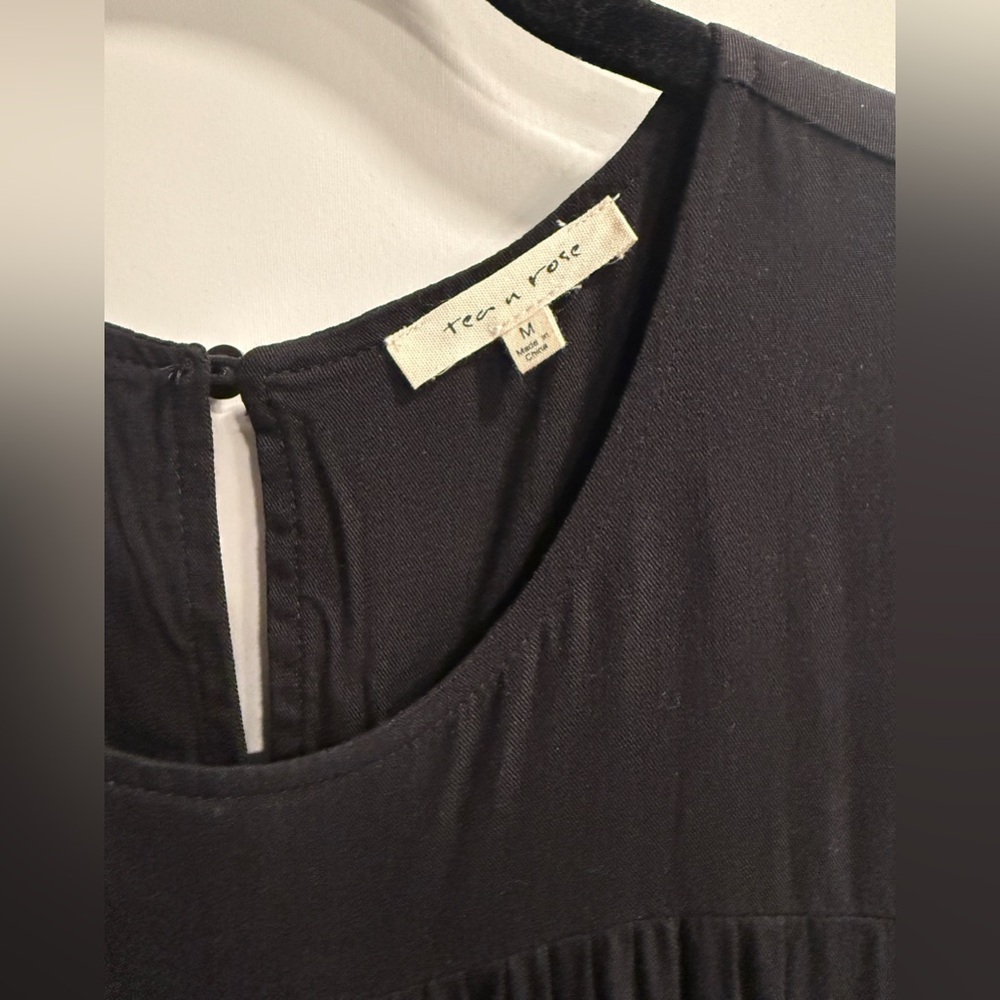 tea n rose Peasant Dress 
Black, size Medium - Picture 3 of 4